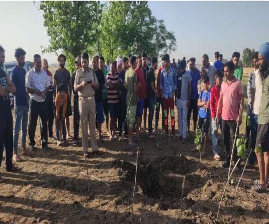 जम्मू-कश्मीर में पीएम मोदी के रैली स्थल से आठ किमी दूर विस्फोट, पुलिस घटनास्थल पर पहुंची और जांच शुरू कर दी