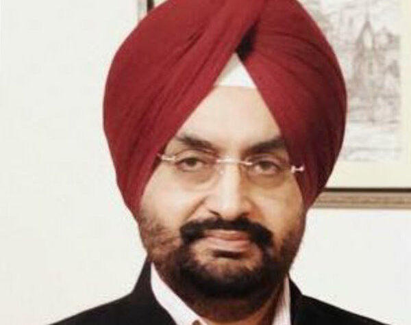 मुख्य सचिव ने की केदारनाथ में चल रहे पुनर्निर्माण कार्यों एवं बद्रीनाथ धाम मास्टर प्लान की प्रगति की समीक्षा