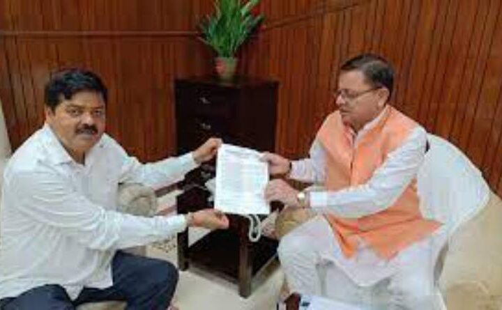 मुख्यमंत्री धामी ने सरकारी कार्यक्रमों के आयोजन पर होने वाली फिजूलखर्ची पर लगाम लगाने के लिए सभी महकमों को दिए निर्देश