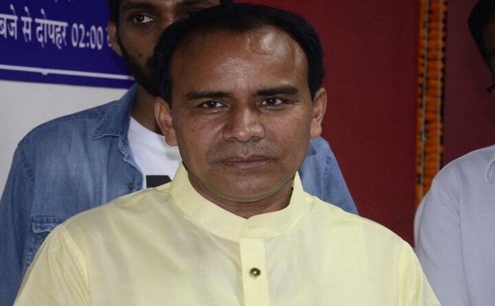 सड़क दुर्घटनाओं में घायल व्यक्तियों का अस्पतालों में निश्शुल्क उपचार किया जाएगा: धन सिंह रावत