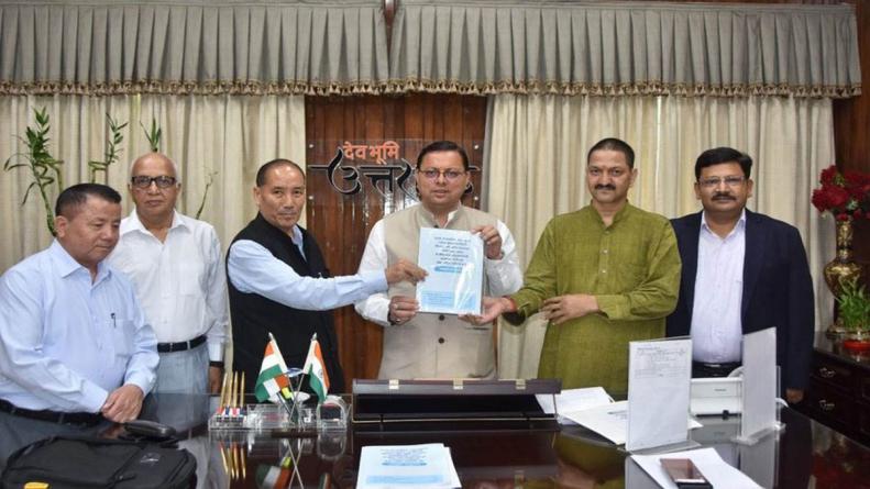 मुख्यमंत्री पुष्कर सिंह धामी गुरुवार को सचिवालय में भू-कानून में संशोधन को लेकर की गईं संस्तुतियों पर विस्तार से करेंगे मंथन