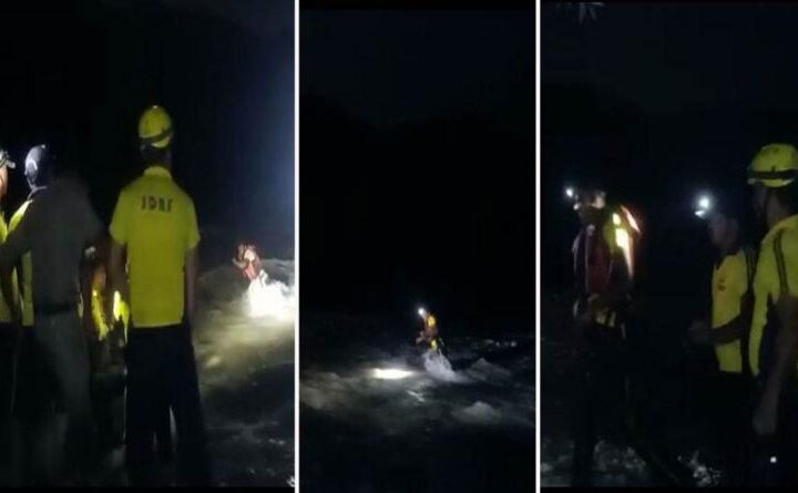 देहरादून के मालदेवता में पिकनिक मनाने गए पांच युवक नदी का जलस्तर बढ़ने से नदी के बीच बने टापू में फंस गए