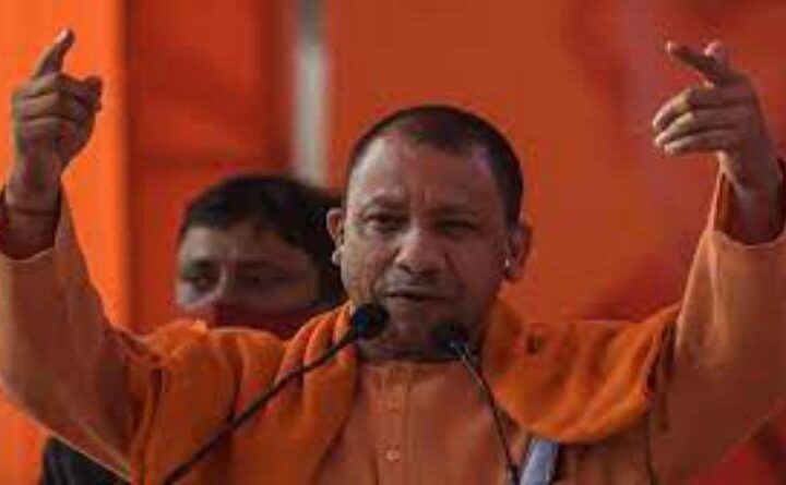 गुजरात चुनाव के दूसरे चरण के चार व‍िधानसभा क्षेत्रों में सीएम योगी की रैली