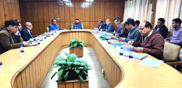 काश्तकारों का मुआवजा समय पर दिया जाए : महाराज