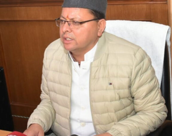 राज्य हित को ध्यान में रखकर पेश किये बजट के लिए मुख्यमंत्री ने दी वित्त मंत्री प्रेम चंद अग्रवाल को बधाई