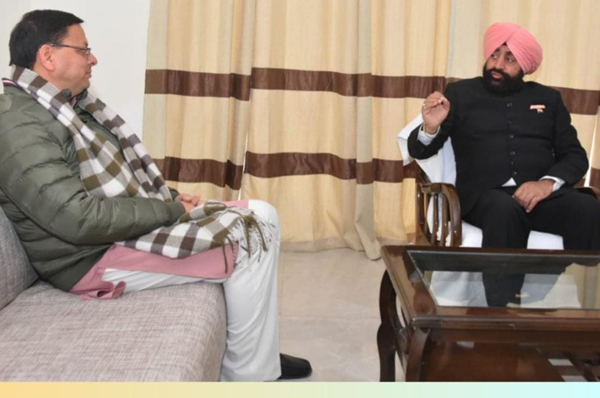 सीएम धामी ने गैरसैंण(भराड़ीसैंण) में राज्यपाल के साथ-साथ पक्ष-विपक्ष के नेताओं से शिष्टाचार भेंट की