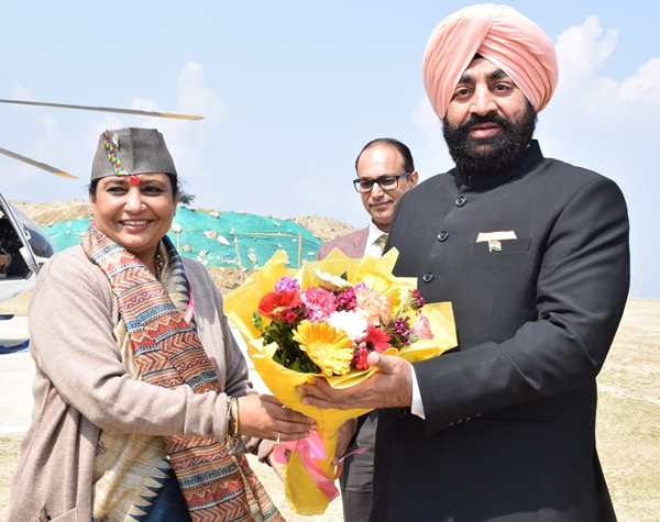 विधानसभा सत्र के लिए भराड़ीसैंण पहुँचे राज्यपाल