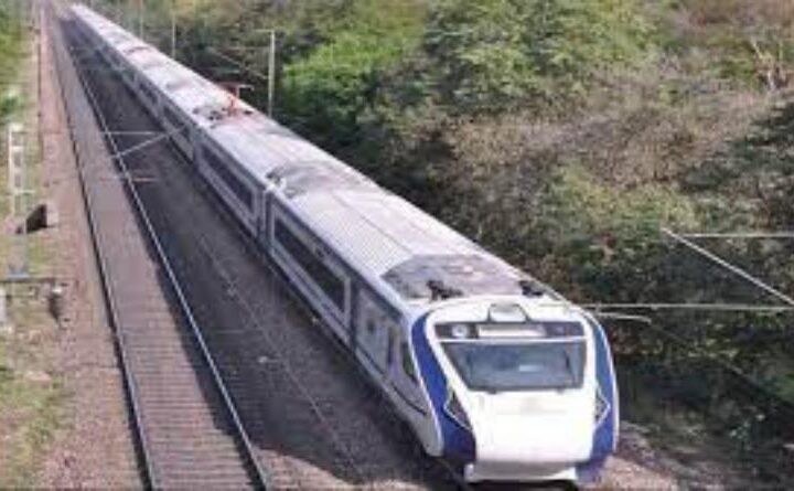 उत्तराखंड: वन्दे मेट्रो की सफलता के बाद अब देहरादून से काठगोदाम तक वंदे मेट्रो चलाने की तैयारी