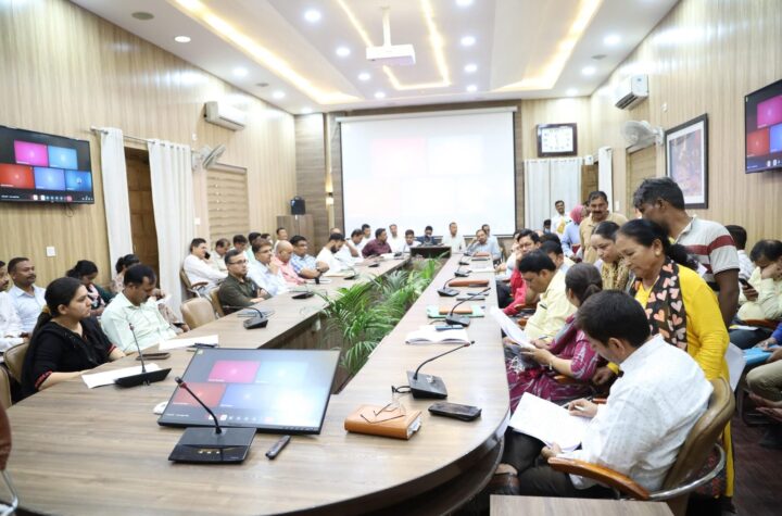 जनता दरबार में समस्याओं का त्वरित समाधान, बढ़ने लगा जनमानस का विश्वास।