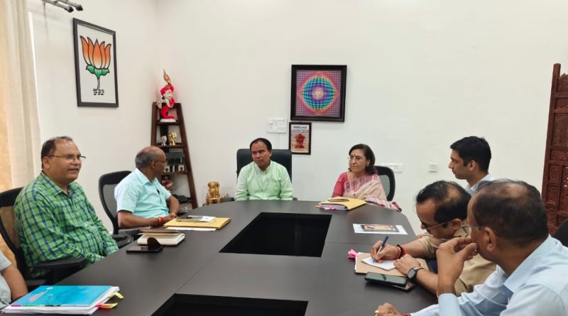 आरटीई के उल्लंघन पर होगी सख्त कार्रवाई- शिक्षा मंत्री डॉ. धन सिंह रावत