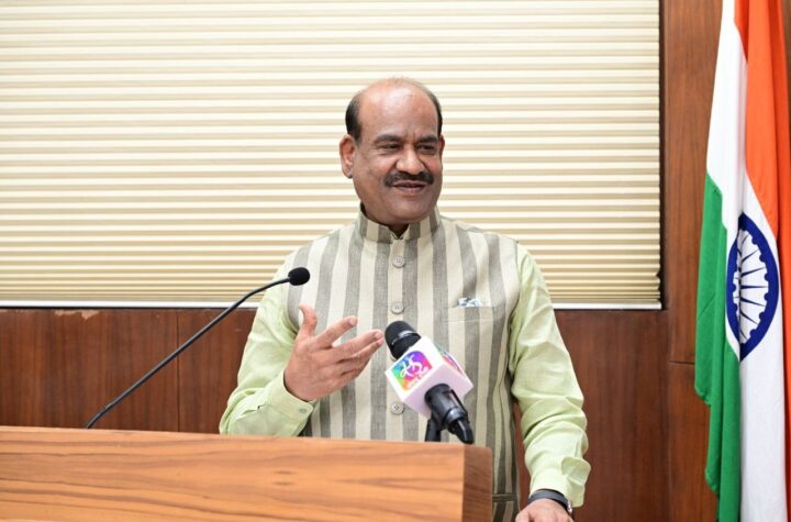 एलबीएसएनएए, मसूरी लोकतांत्रिक मूल्यों, सादगी और ईमानदारी का प्रतीक है