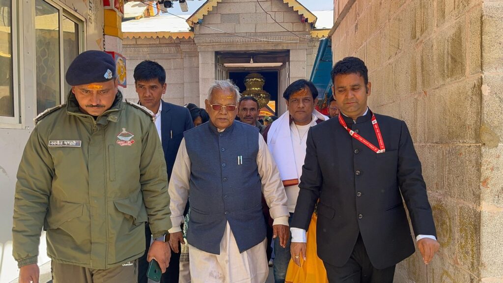 भगवान बदरीविशाल के दर्शन को पहुंचे केंद्रीय मंत्री जीतन राम मांझी