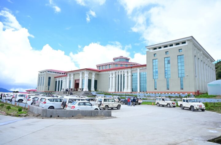 विधानसभा की कार्यवाही अनिश्चितकाल के लिए स्थगित