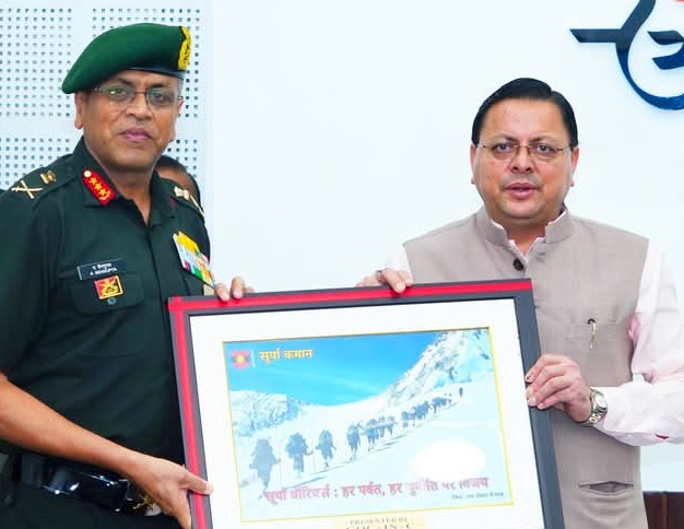 मुख्यमंत्री से की मुलाकात