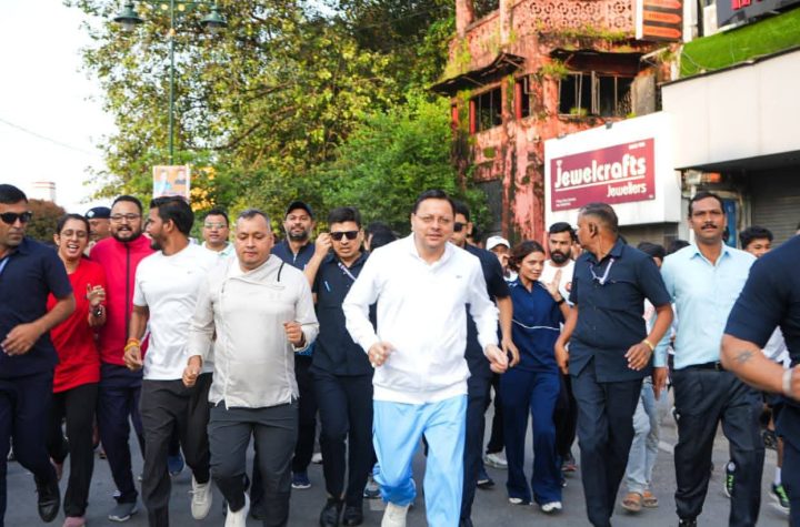 मुख्यमंत्री ने ‘नमो युवा रन’ का फ्लैग ऑफ किया