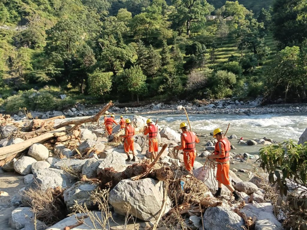 नंदानगर के आपदा प्रभावित गांवों में संचालित रेस्क्यू अभियान पूरा हुआ