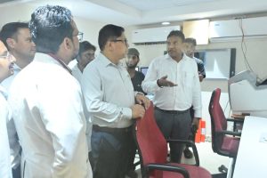 श्रीनगर मेडिकल कॉलेज का औचक निरीक्षण किया