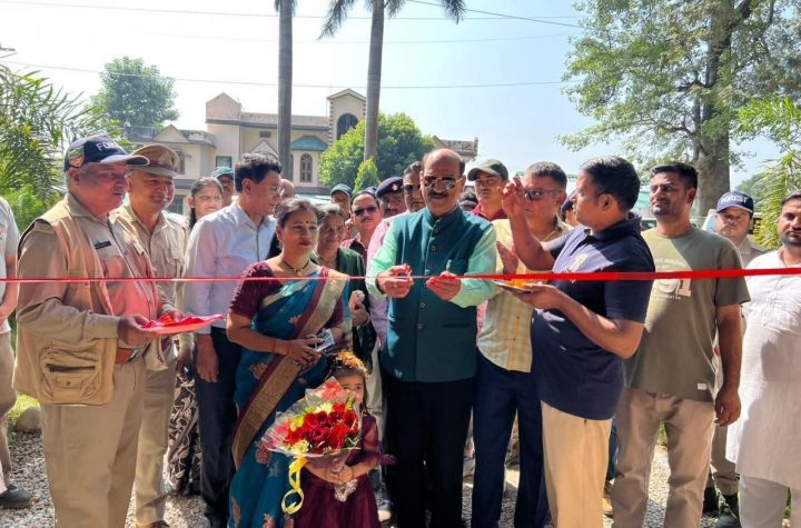 कॉर्बेटफॉल के गेट पर्यटकों के लिए खुला