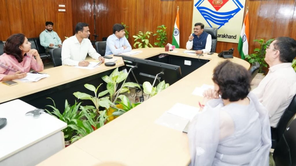 पीएमश्री योजना की तर्ज पर प्रदेश में योजना संचालित की जाए