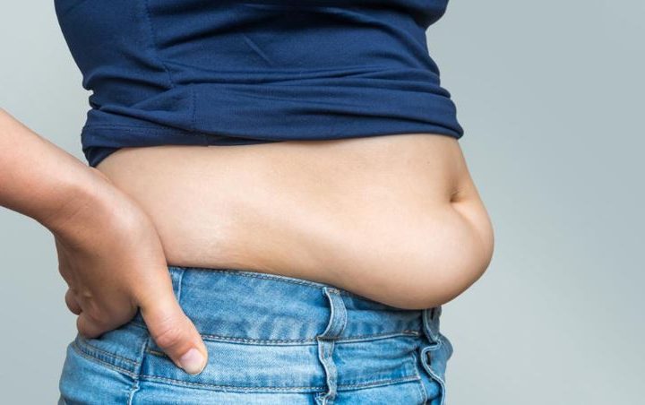 घर में ही मिलेगी वजन घटाने की चाबी, इन मसालों और खाद्य पदार्थों से तेजी से घटाए फैट