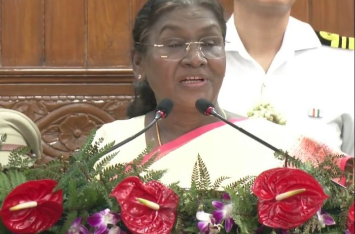 राष्ट्रपति ने राजभवन के मुख्य द्वार का किया शिलान्यास