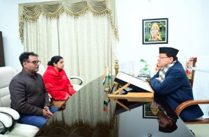 दिवंगत पत्रकार पंकज मिश्रा के परिजनों ने मुख्यमंत्री धामी से की मुलाकात