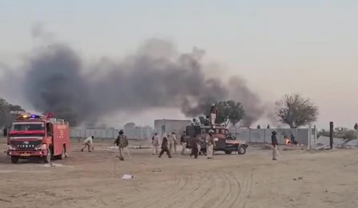 एथेनॉल फैक्ट्री विवाद- किसानों और पुलिस की भिड़ंत में 50 से अधिक लोग घायल