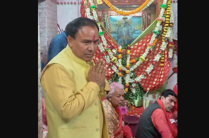 कैबिनेट मंत्री डॉ. धन सिंह रावत ने शक्तिपीठ मां कंकालीतला मंदिर में किए दर्शन