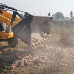 एमडीडीए की बड़ी कार्रवाई- 40 बीघा अवैध प्लॉटिंग पर चला ध्वस्तीकरण का बुलडोज़र