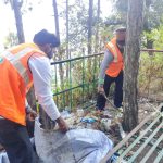 जिलाधिकारी के निर्देशन में कंडोलिया मंदिर परिसर में चला स्वच्छता अभियान