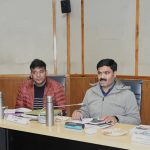 सभी योजनाओं को तेजी से पूरा करें : आर्य