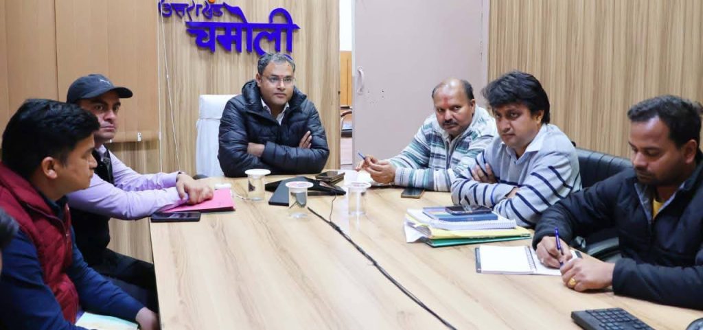 प्रशासन ने जनता से की व्यवस्था में सहयोग करने की अपील