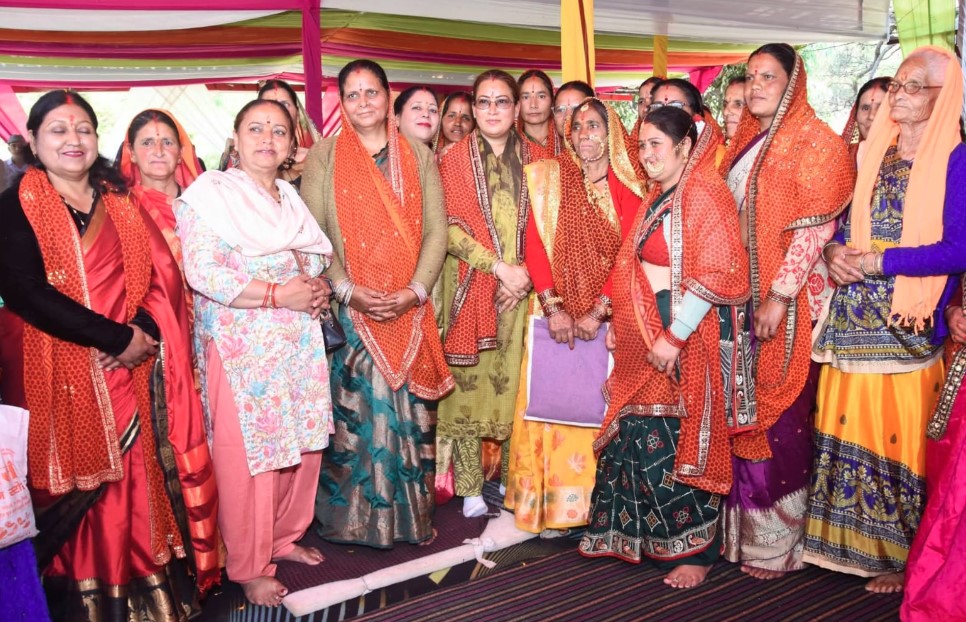 माता रानी के विभिन्न अवतार हमें संघर्ष और कर्तव्यनिष्ठ जीवन जीने की प्रेरणा देते हैं- रेखा आर्या