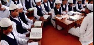 मदरसों में बाहरी राज्यों से बच्चों को लाए जाने का मामला, चार जिलों के सभी मदरसों की जांच के आदेश