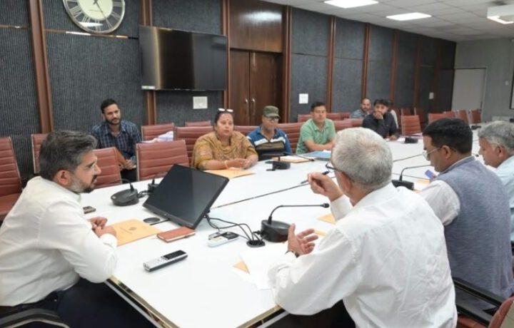 विशेष गहन पुनरीक्षण की तैयारियां तेज, राजनीतिक दलों के प्रतिनिधियों के साथ अहम बैठक