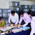 डीएम ने कार्यभार ग्रहण किया