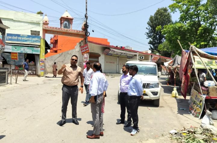 कुंभ मेला प्रशासन सड़कों के सुधार को गंभीरता से ले रहा