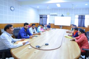 पौड़ी में विशेष गहन पुनरीक्षण कार्यक्रम को लेकर कार्मिकों को दिया प्रशिक्षण
