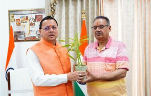मुख्यमंत्री पुष्कर सिंह धामी से मिले कृषि मंत्री गणेश जोशी, मसूरी क्षेत्र के विकास कार्यो पर की चर्चा