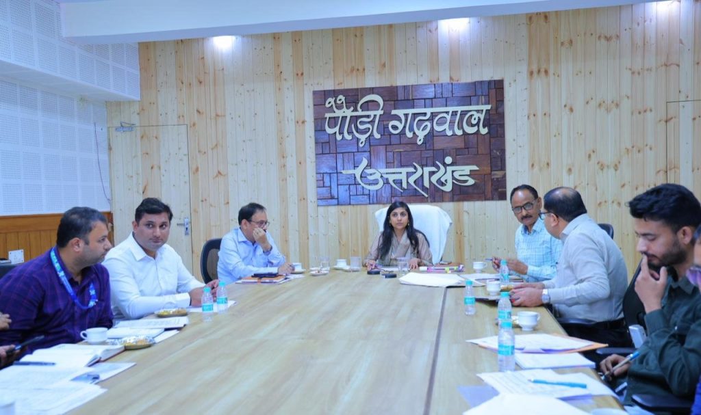 पर्यटन आधारित स्वरोजगार को मिलेगा नया प्रोत्साहन, वाहन व होमस्टे के 22 आवेदनों पर हुई समीक्षा