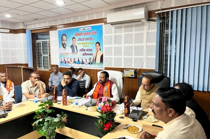 सफाई कर्मचारियों के अधिकारों एवं कल्याण पर विशेष जोर