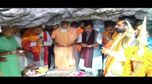 भाजपा के राष्ट्रीय अध्यक्ष नितिन नवीन ने टपकेश्वर महादेव मंदिर में की पूजा-अर्चना