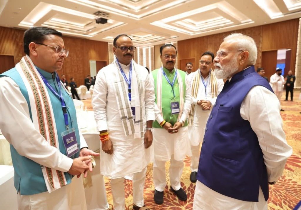 प्रधानमंत्री से मिले मुख्यमंत्री