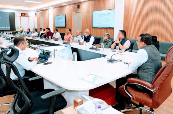 भूमि प्रबंधन एवं सुधारों के लिए व्यापक कार्ययोजना तैयार की जाए- मुख्य सचिव