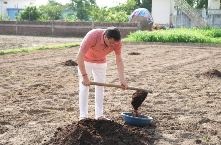 किसान भारतीय संस्कृति, परंपराओं और ग्रामीण जीवन मूल्यों के सच्चे संवाहक हैं- मुख्यमंत्री