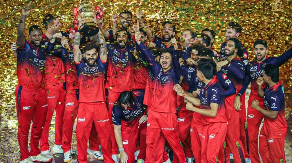 आईपीएल 2026- आरसीबी ने रचा इतिहास, गुजरात को हराकर लगातार दूसरी बार बनी चैंपियन