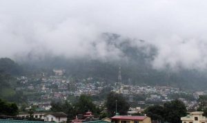 उत्तराखंड में बदला मौसम का मिजाज, कई जिलों में बारिश और बिजली गिरने का येलो अलर्ट
