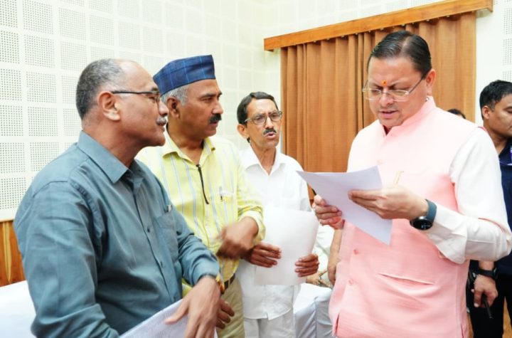 मुख्यमंत्री ने जन समस्याओं के त्वरित एवं समयबद्ध समाधान के दिए निर्देश