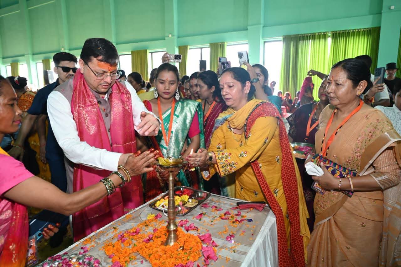 60 वर्ष की महिलाओं को जल्द मिलेगी फ्री बस सेवा