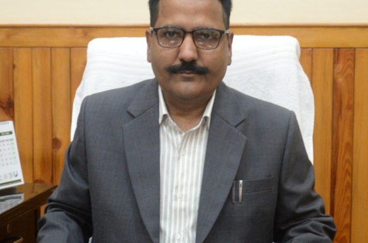 संदिग्ध जाति प्रमाण पत्र पर कार्रवाई, होम्योपैथिक चिकित्साधिकारी का प्रमाण पत्र निरस्त